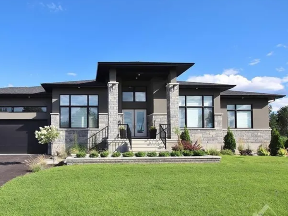2315 Kilchurn Terrace, Ottawa, ON