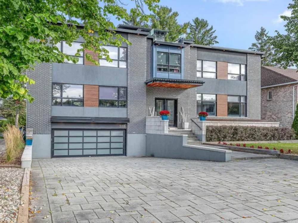 315 Crestview Road, Ottawa, ON