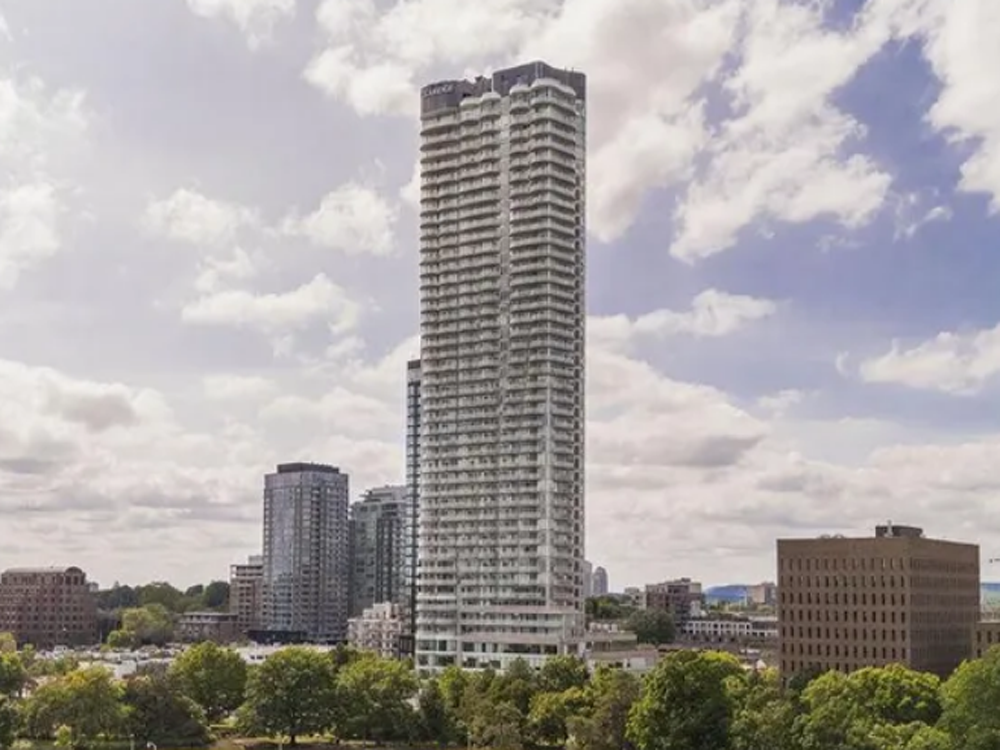 4401 - 805 Carling Avenue, Ottawa, ON
